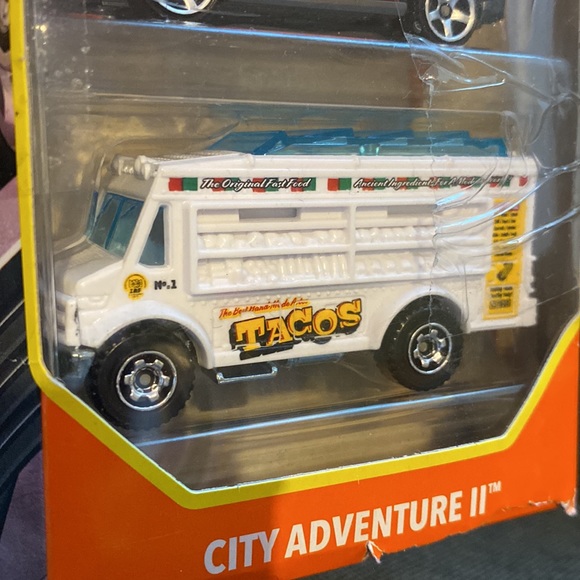 Matchbox Vehicles Bundle - Picture 10 of 10